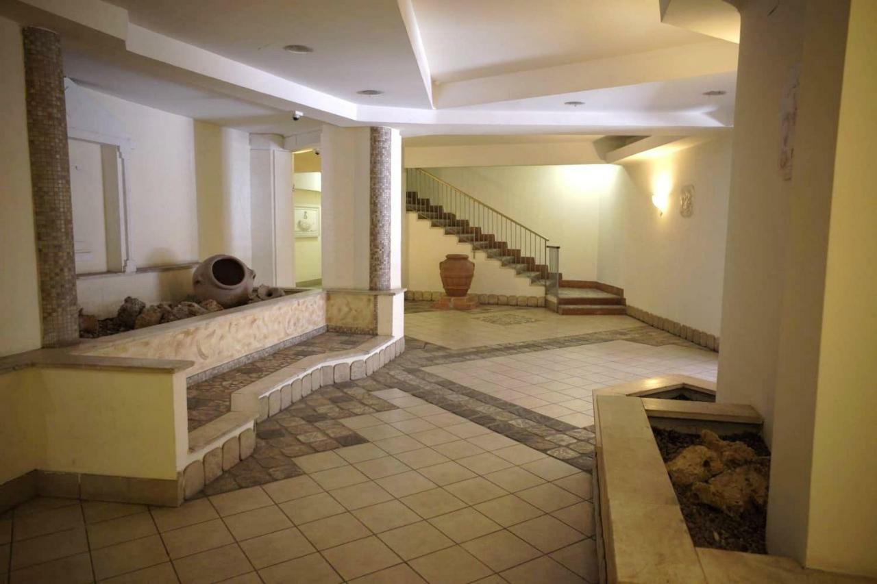 Metro A Modern Apartment Roma Exterior foto
